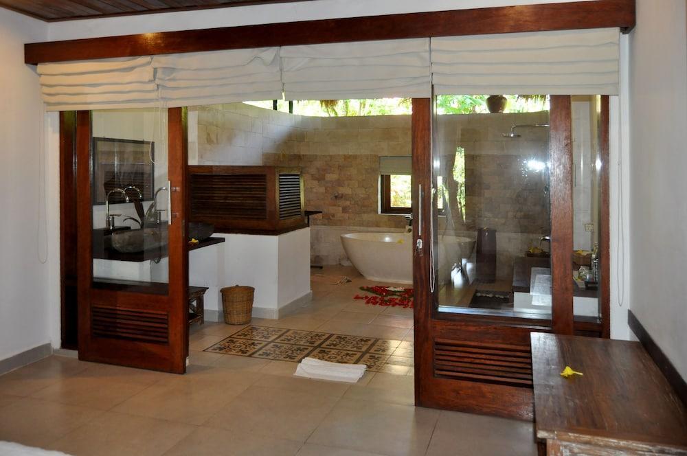Subak Tabola Villa Sidemen  Exterior photo